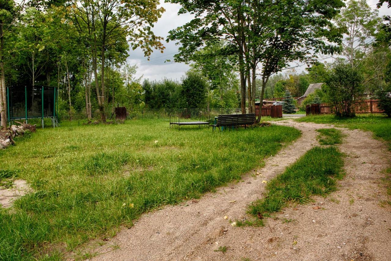 Anastazja Trzescianka Esterno foto