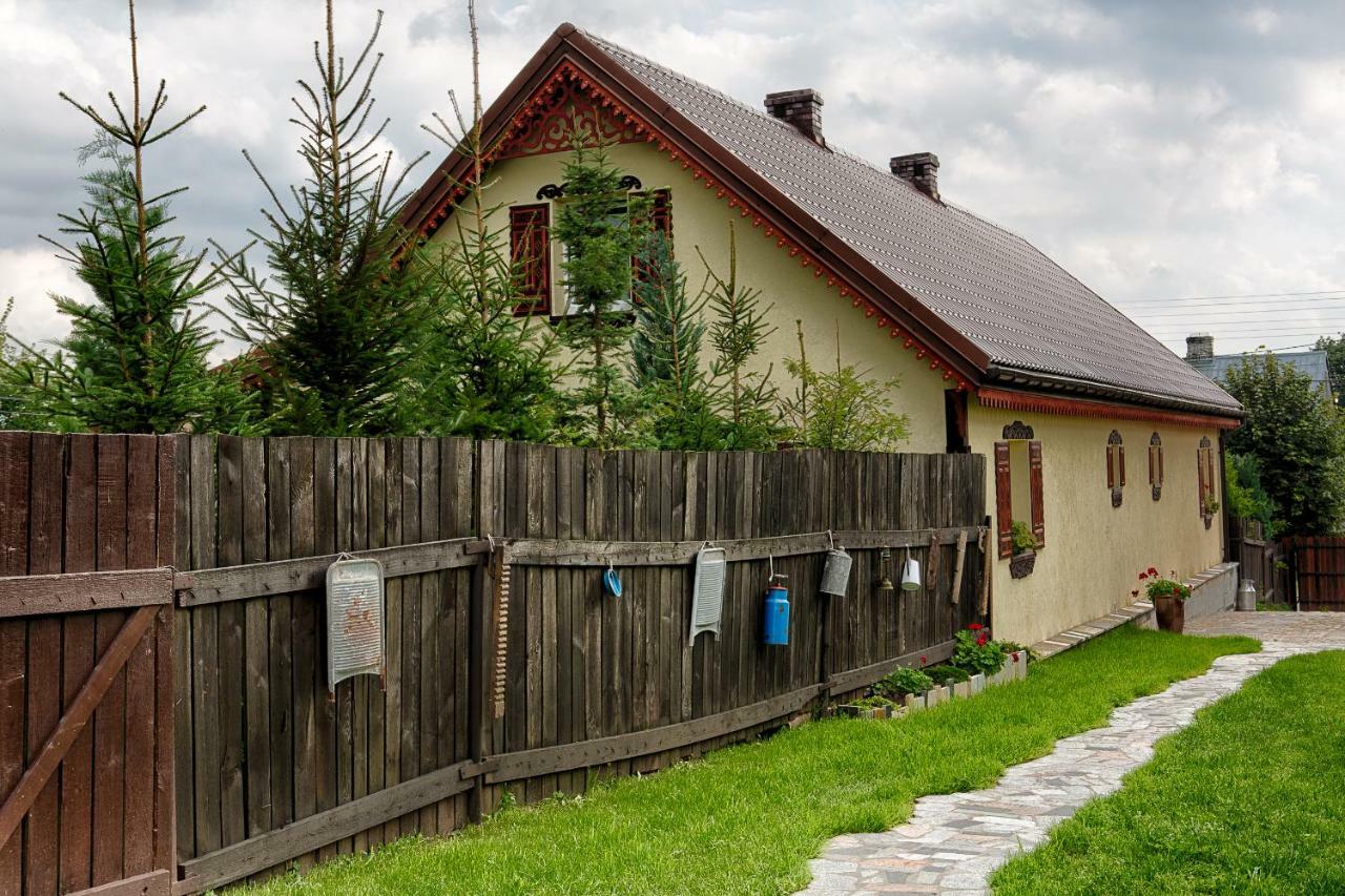 Anastazja Trzescianka Esterno foto