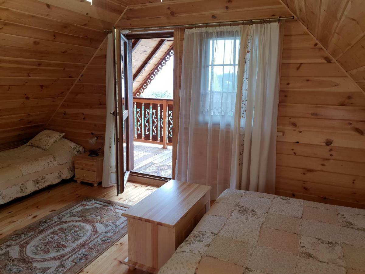 Anastazja Trzescianka Esterno foto