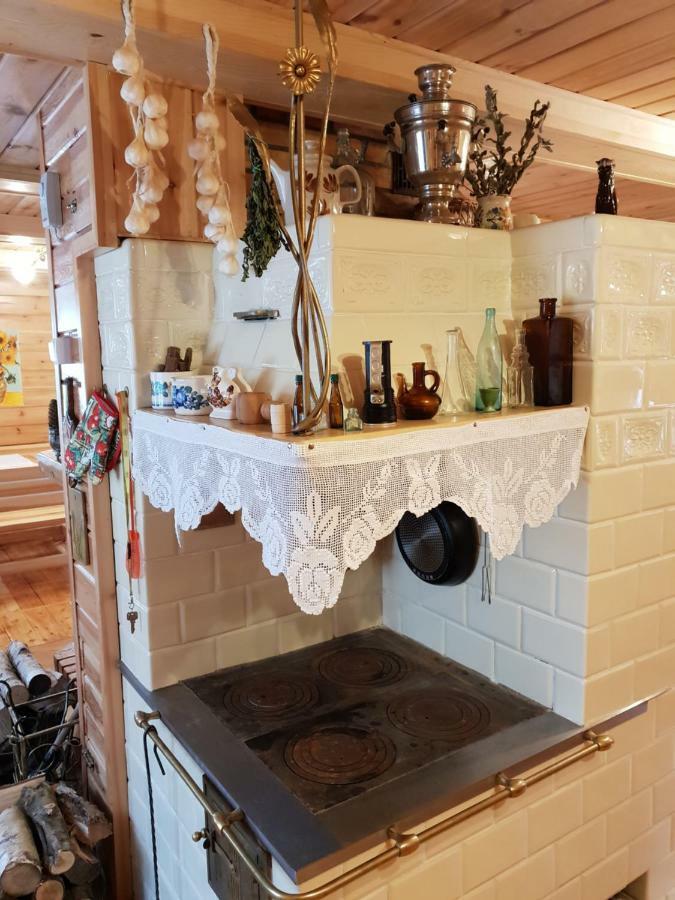 Anastazja Trzescianka Esterno foto
